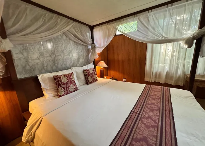 Villa Sajira *